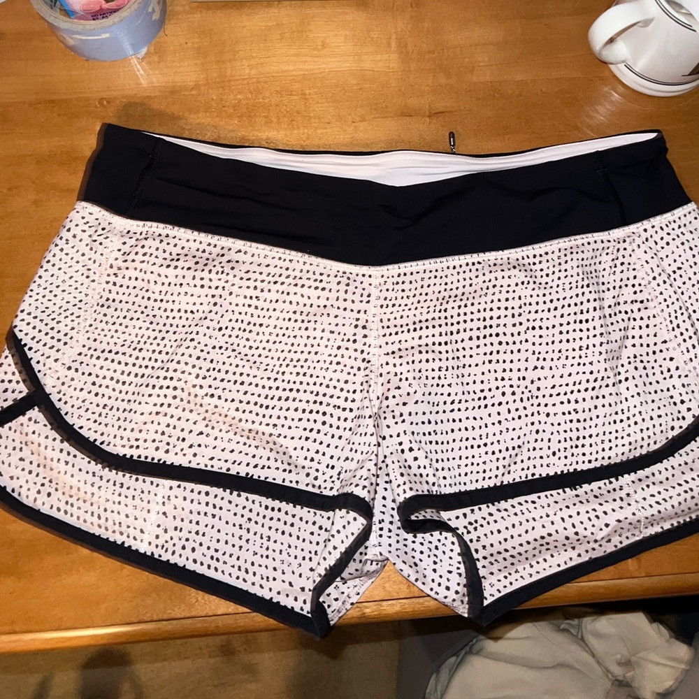 Lululemon speed up shorts